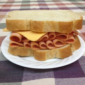 Bologna Sandwich