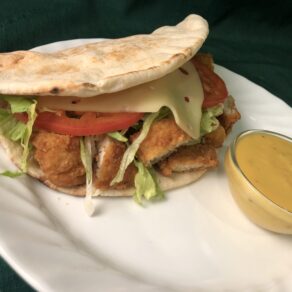 Crispy Chicken Pita